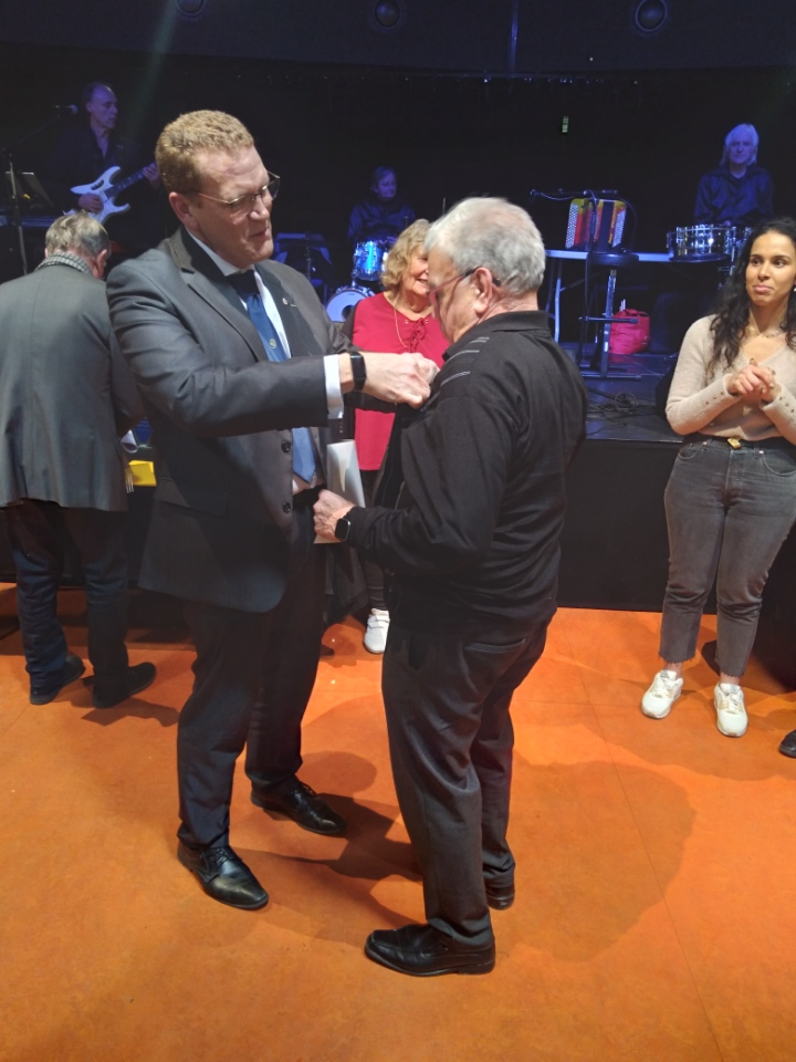 Resized_20230127_222823