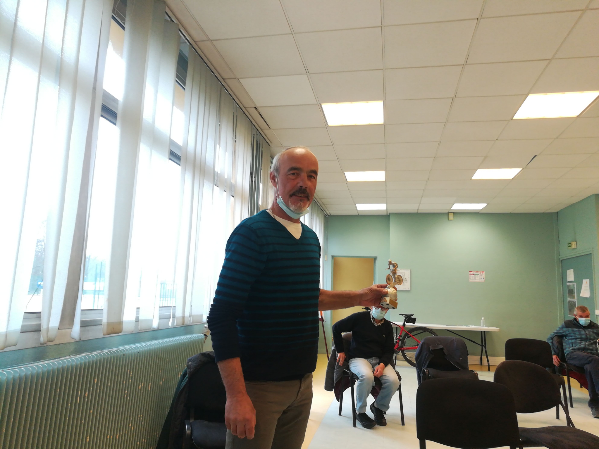 IMG_20210304_163227_BURST001_COVER